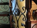 Лестница с элементами художественной ковки