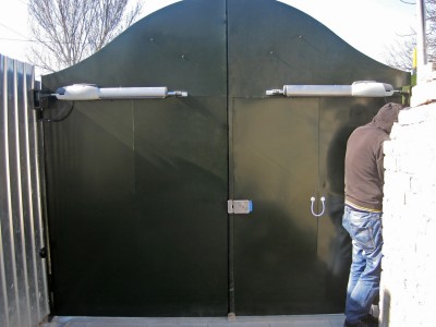 Автоматика для розпашних воріт PowerTech MASTIFF 400