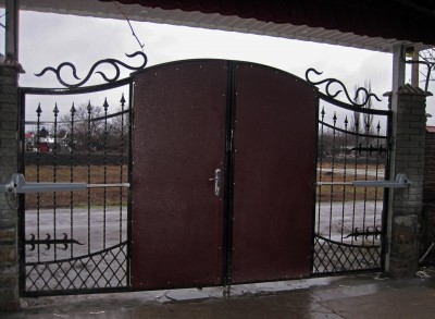 Автоматика для распашных ворот PowerTech